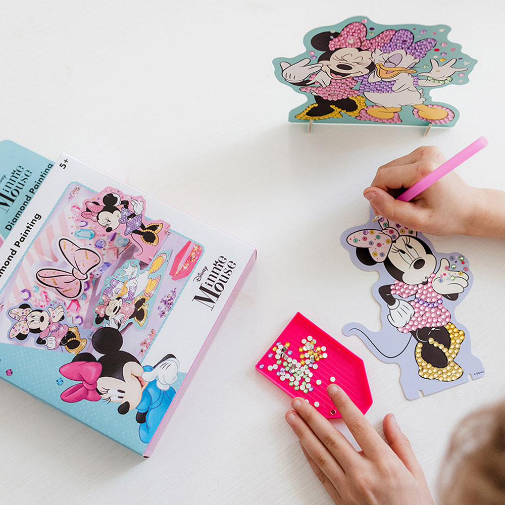 Disney Minnie Mouse Diamond Painting Kit Image 3