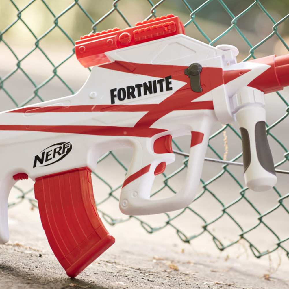 Hasbro Nerf Fortnite B-AR Blaster with 10 Darts Image 2