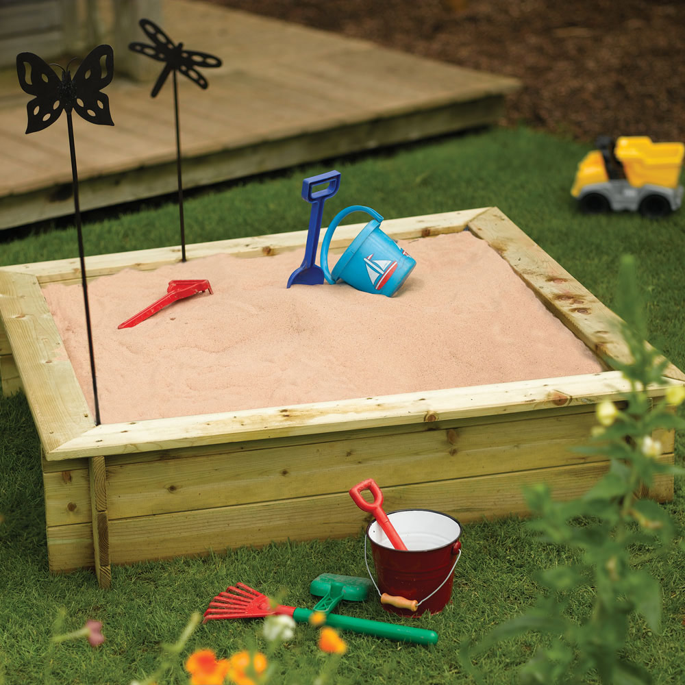Rowlinson Sandpit with Lid Image 4