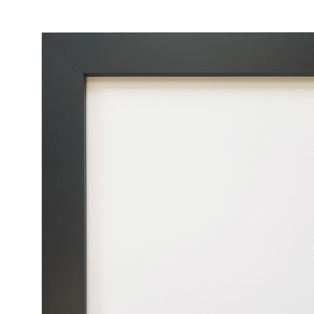 Frames by Post Metro Black Photo Frame 7 x 5 Inch Image 2