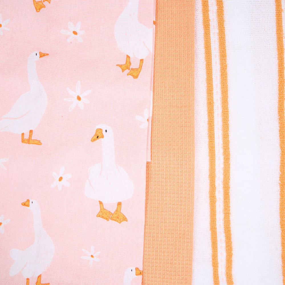 Pack of 3 Pink Goose Tea Towels Image 4