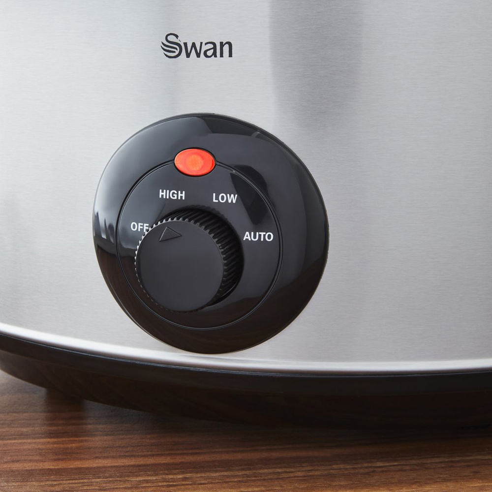 Swan SF17030N Silver Slow Cooker 6.5L Image 4