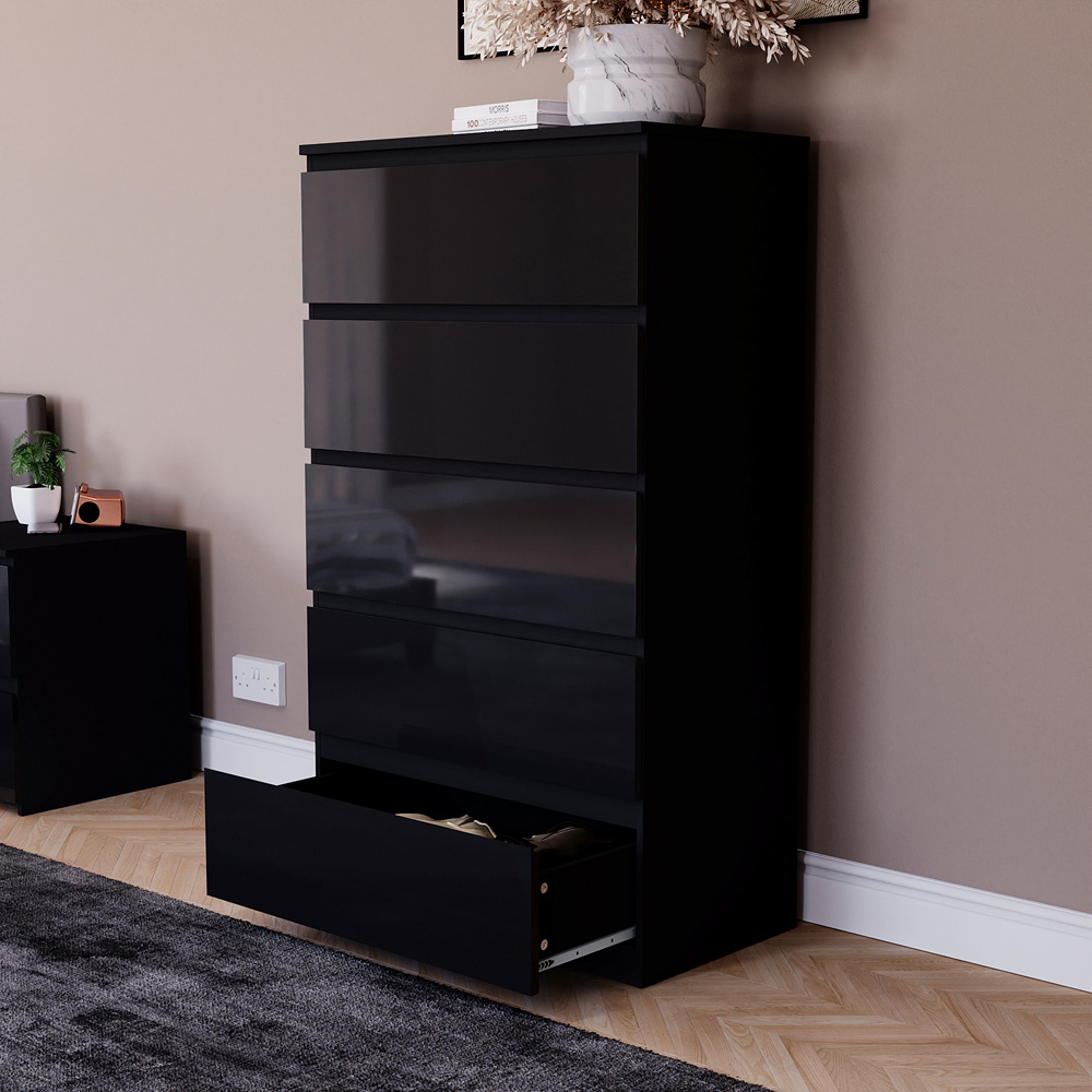 Vida Designs Glinton 5 Drawer Black Chest of Drawers Image 5