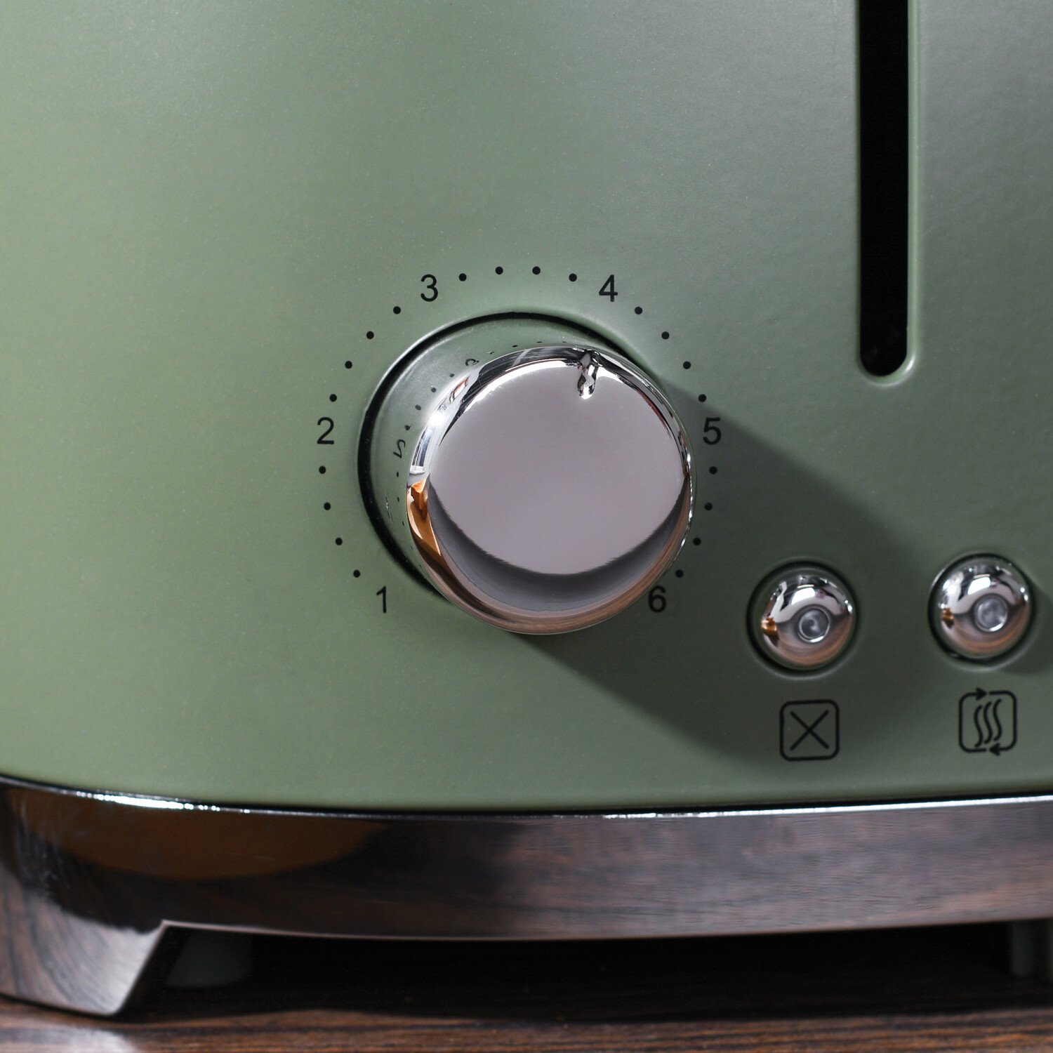 Kitchen Master Olive 4 Slice Stainless Steel Toaster - Green Image 3