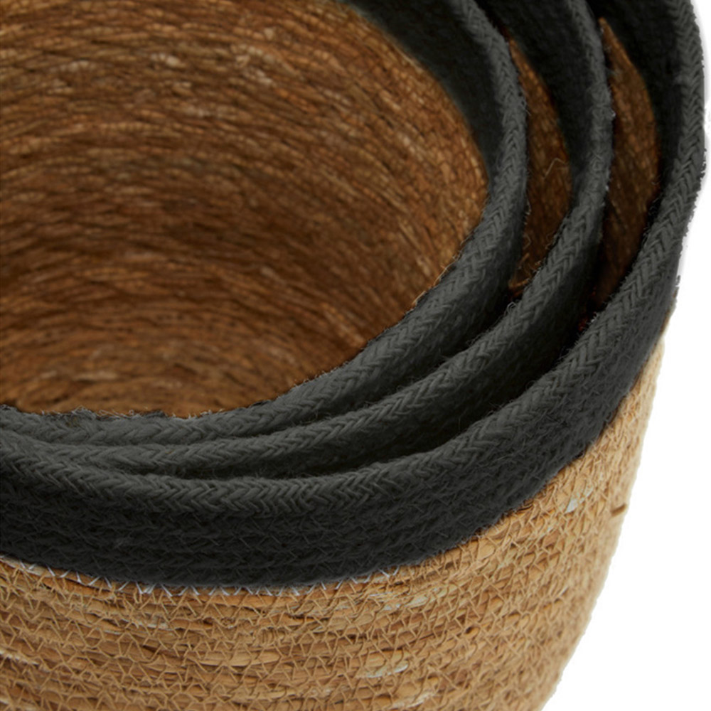 Premier Housewares Natural and Black Round Seagrass Basket 3 Pack Image 6