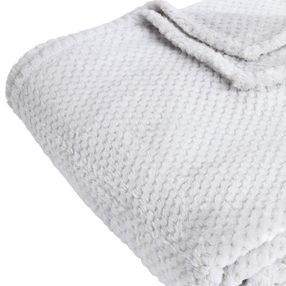 Wilko Silver Waffle Throw 200 x 240cm Wilko