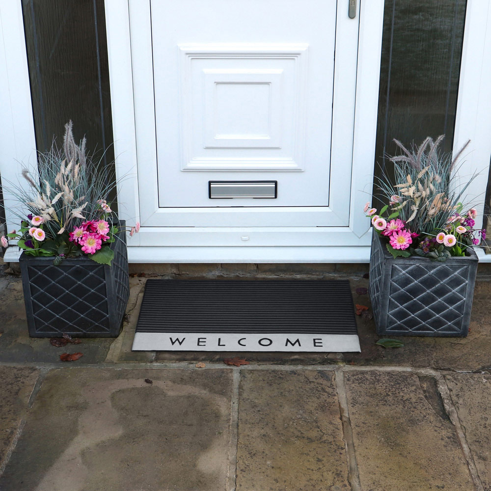 JVL Quartz Welcome Rubber Doormat 45 x 75cm Image 2