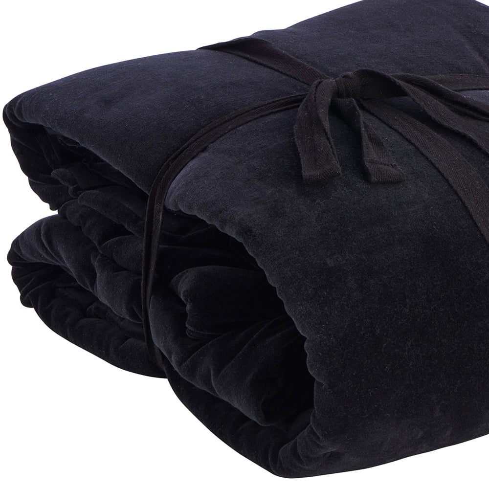Black throw wilko deals