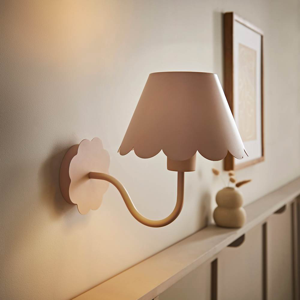 ValueLights Hallie Pink Scallop Rechargeable Wall Light 2 Pack Image 6