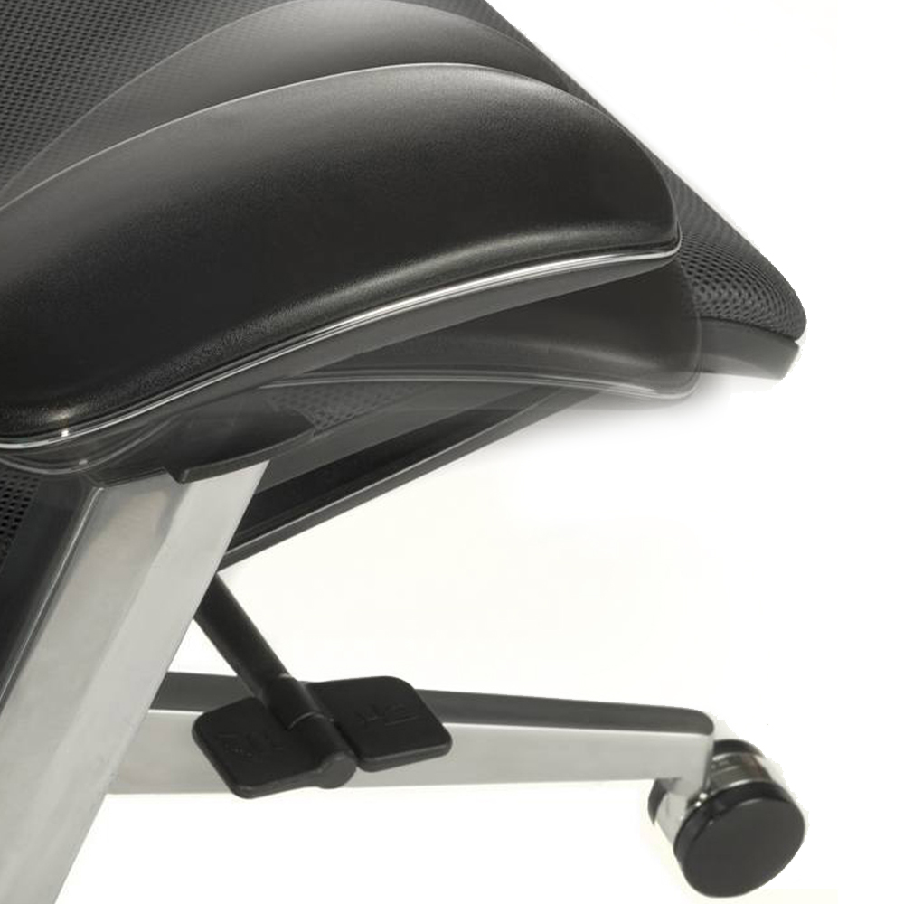 Teknik Quantum Black Mesh Swivel Ergonomic Office Chair Image 7