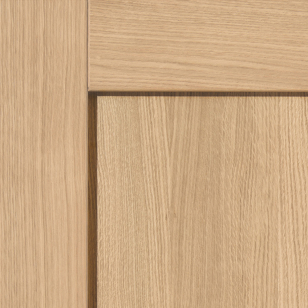 JB Kind Etna Shaker Oak Internal Door 1981 x 610mm Image 4