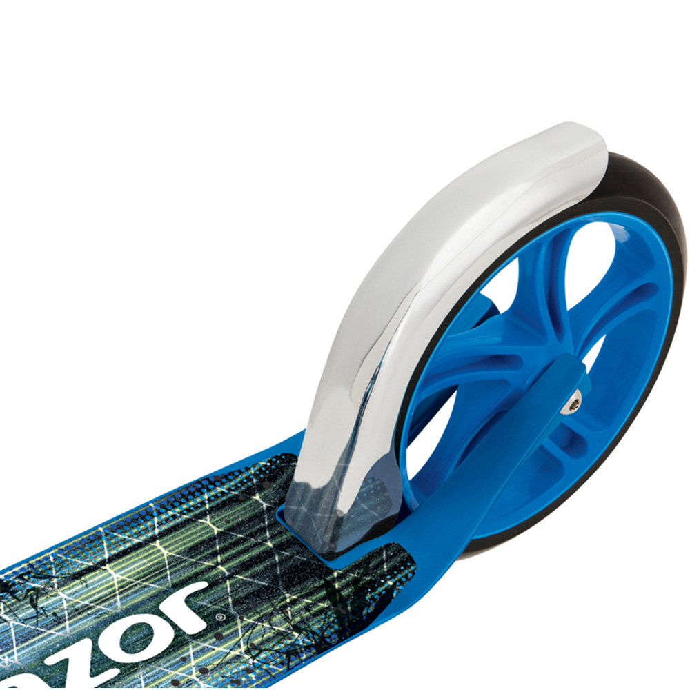 Razor Blue A5 LUX Scooter Image 4