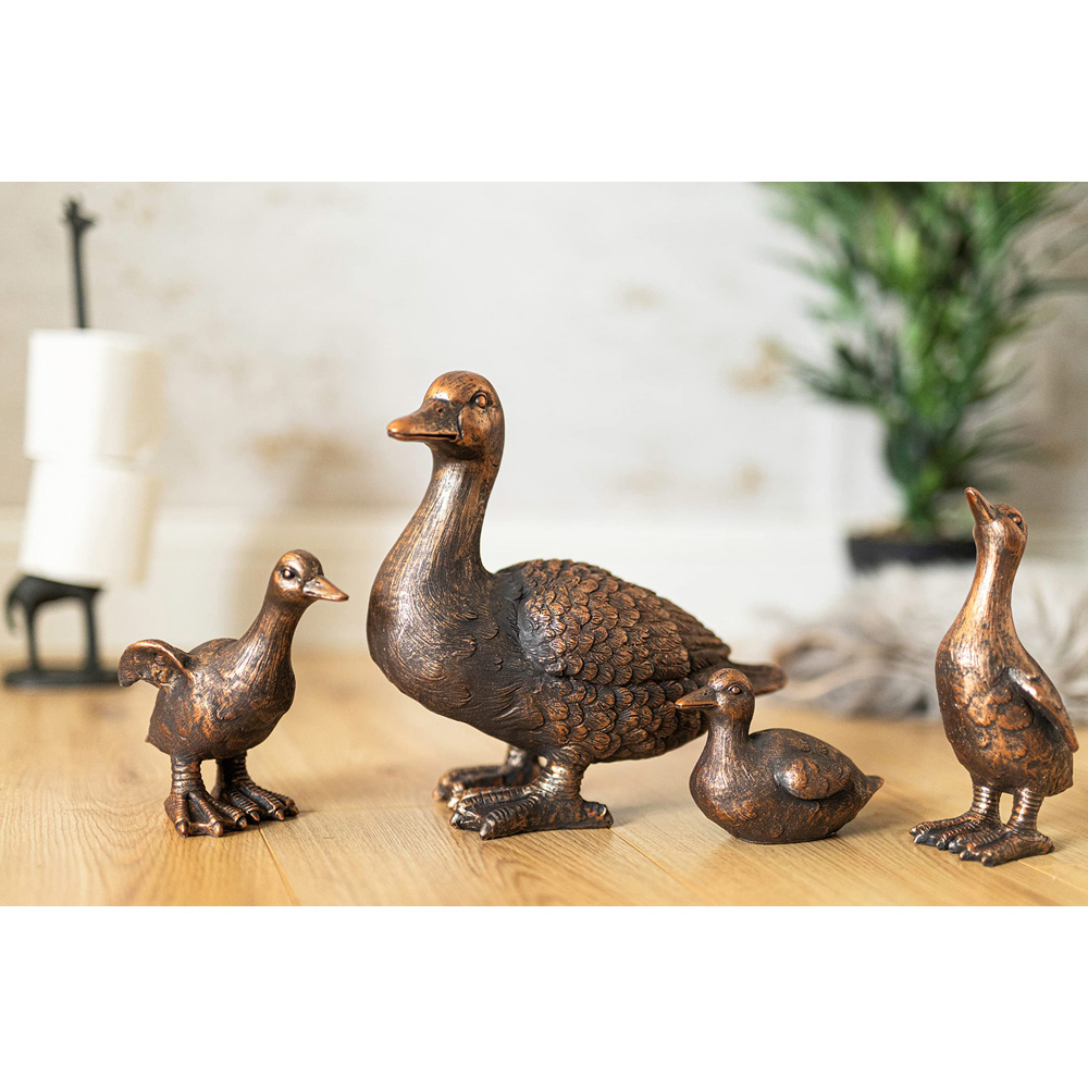 Marco Paul Mum and 3 Baby Ducks Garden Ornament Image 8