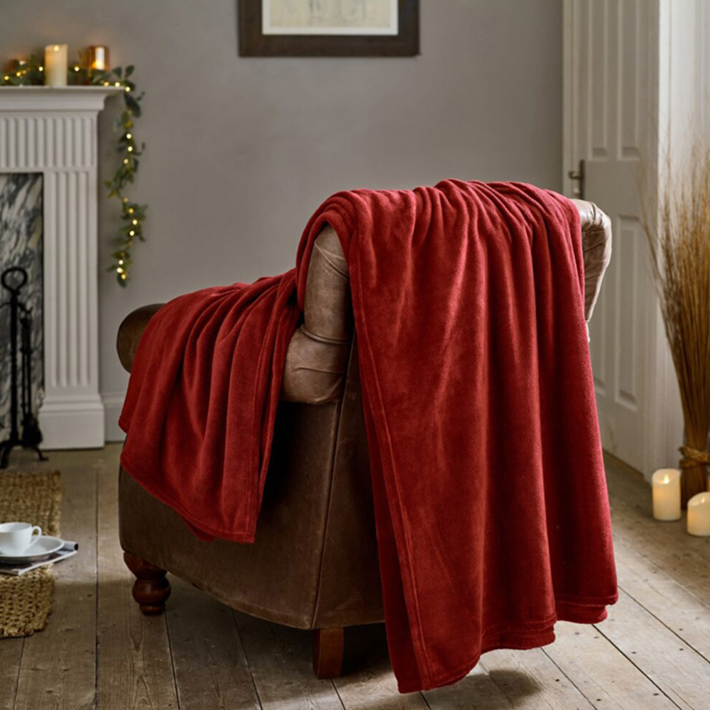 Deyongs Wine The Big One Throw 230 x 270cm Image 2