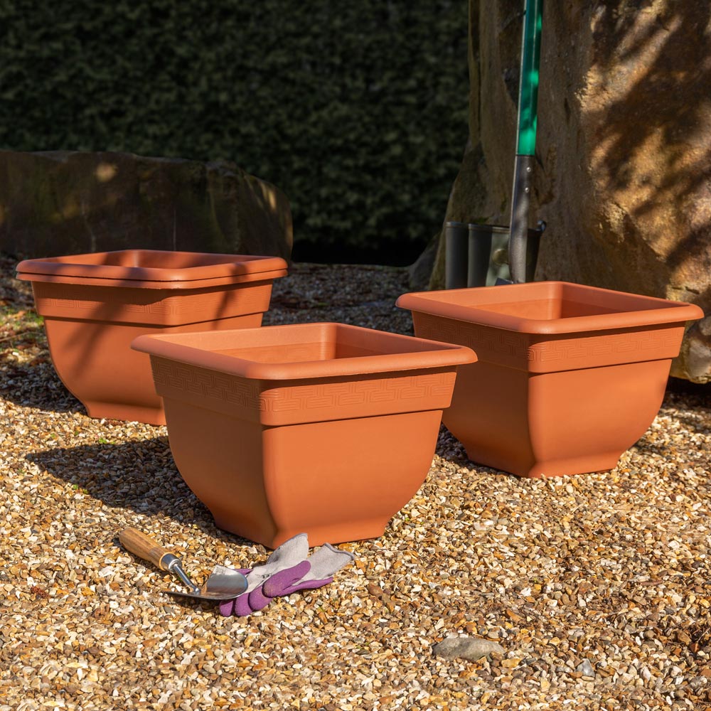 Wham Bell Pot Terracotta Recycled Plastic Square Planter 37cm 4 Pack Image 2