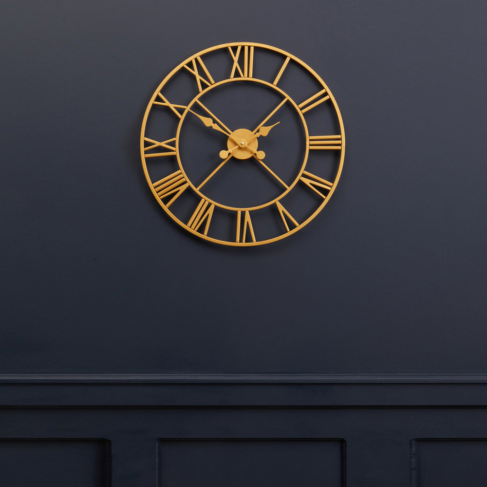 Premier Housewares Vitus Gold Finish Round Wall Clock 56cm Image 2