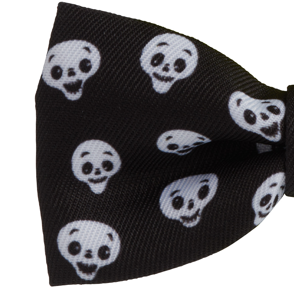 Wilko Halloween Pets Skull Bow Tie for Dogs Image 2
