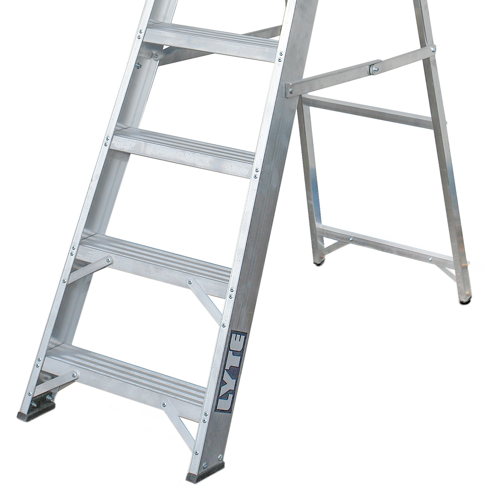 Lyte Ladders & Towers Professional Aluminium 6 Tread Platform Step Ladder Image 3