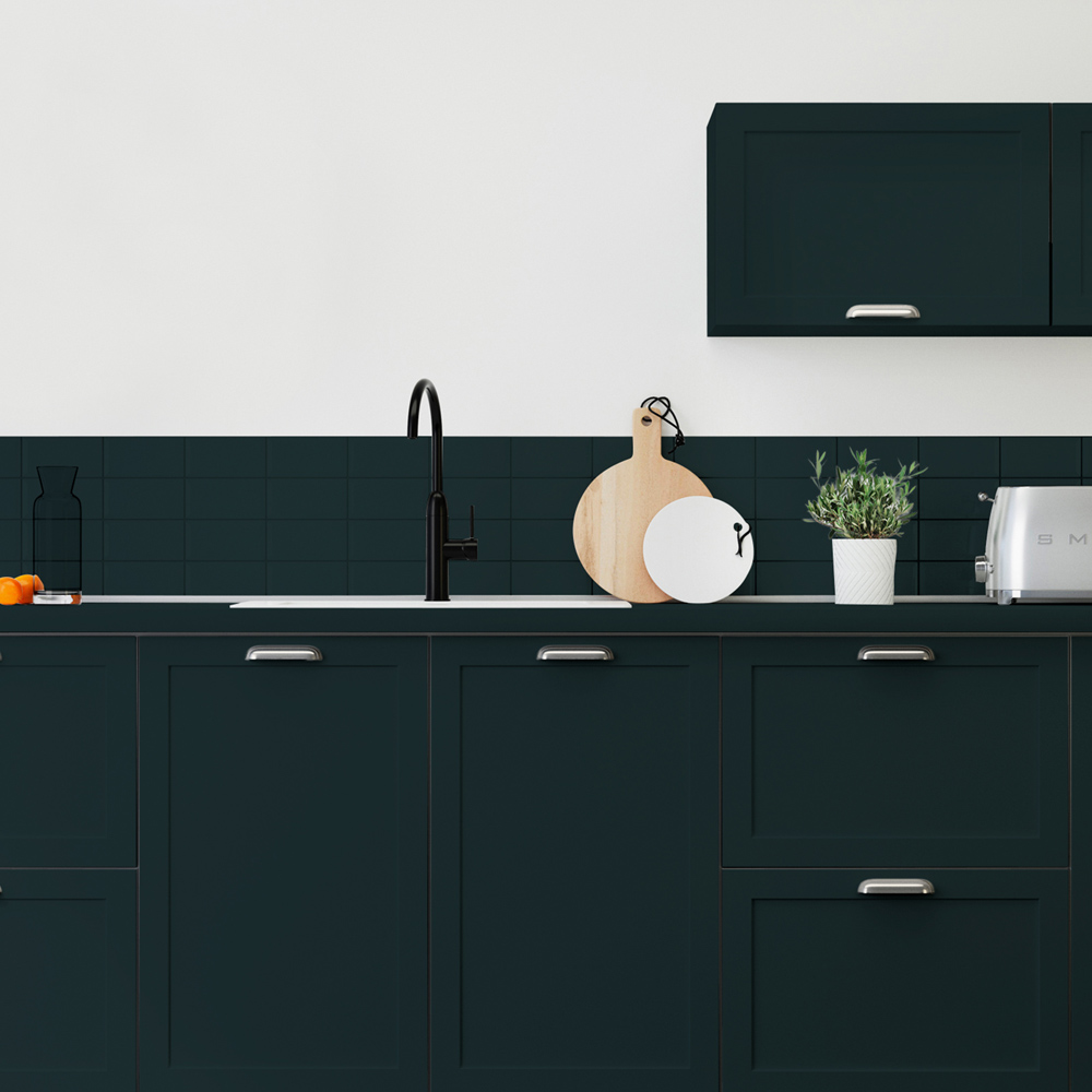 Maison Deco Refresh Kitchen Cupboards and Surfaces Charcoal Black Satin Paint 2L Image 4