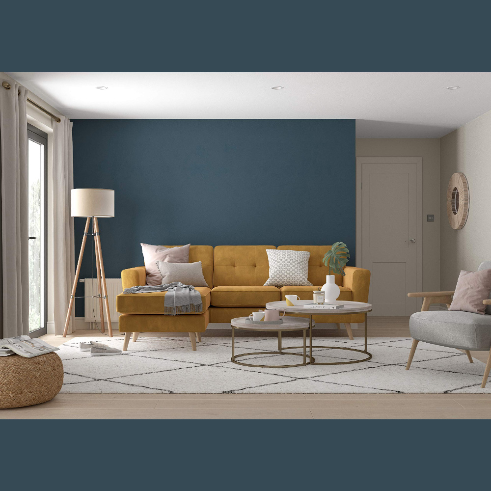 Dulux Trade Inkwell Walls and Ceilings Vinyl Matt Paint 2.5L Image 4