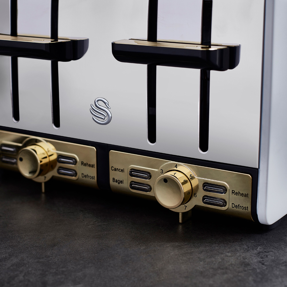 Swan ST14084WHTN Gatsby White 4 Slice Metal Toaster Image 4