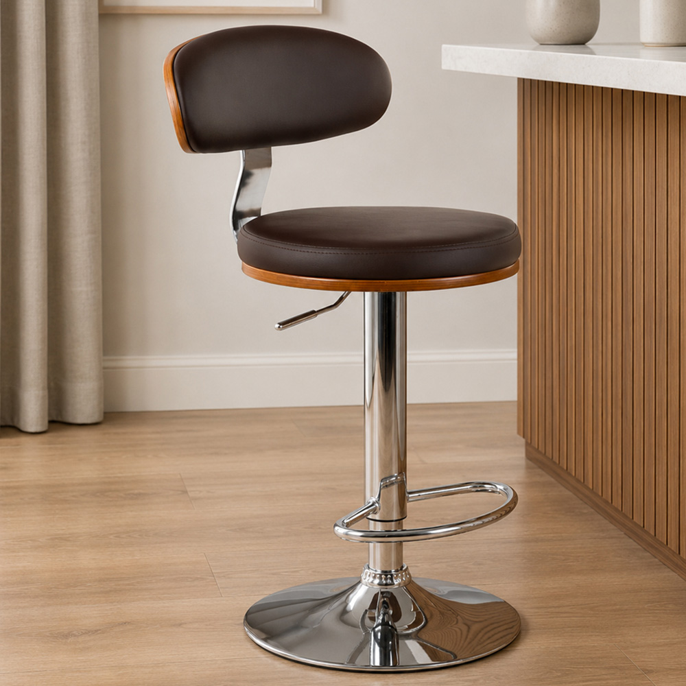 Premier Housewares Parkar Brown Bentwood Oval Back Bar Chair Image 1