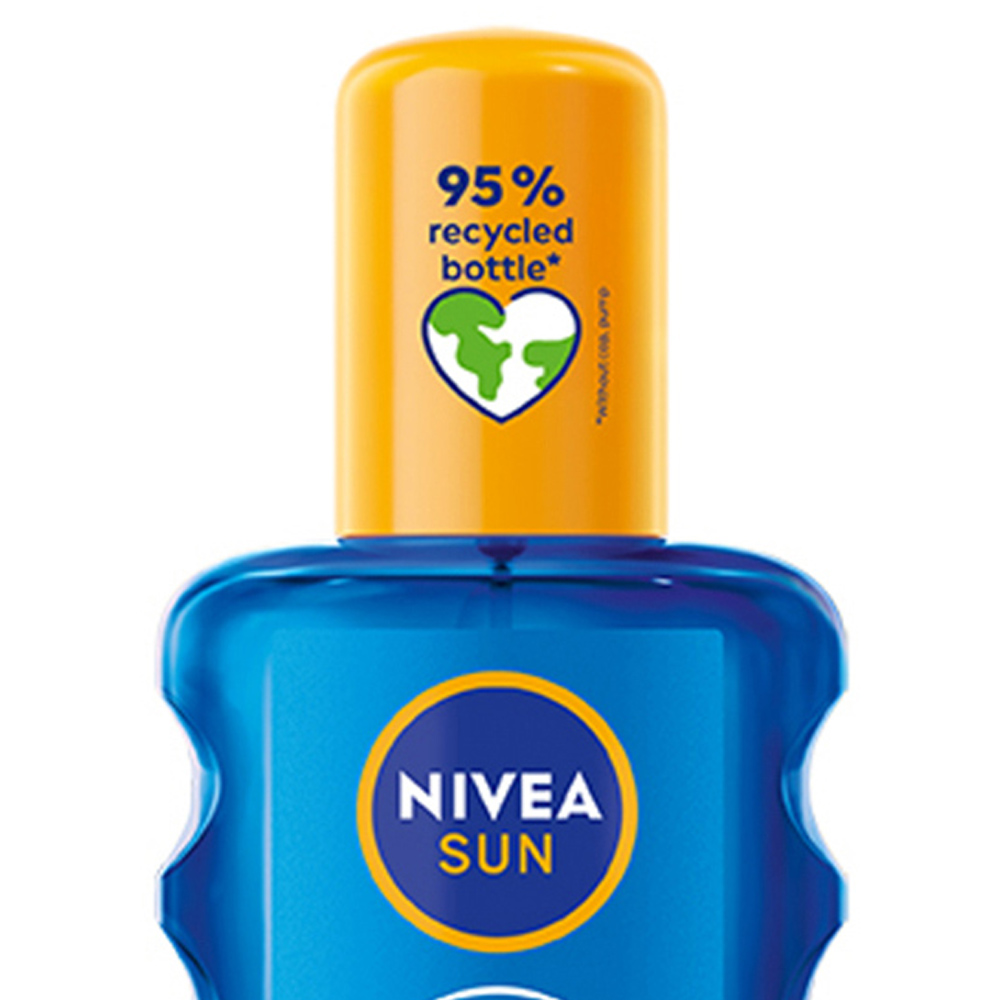 Nivea Sun Protect and Dry Touch Sun Cream Pump Spray SPF50 200ml Image 1