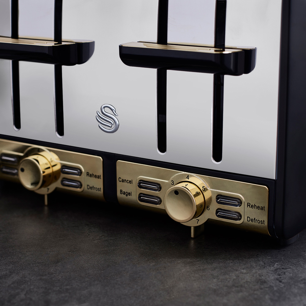 Swan Gatsby Black 4 Slice Metal Toaster Wilko