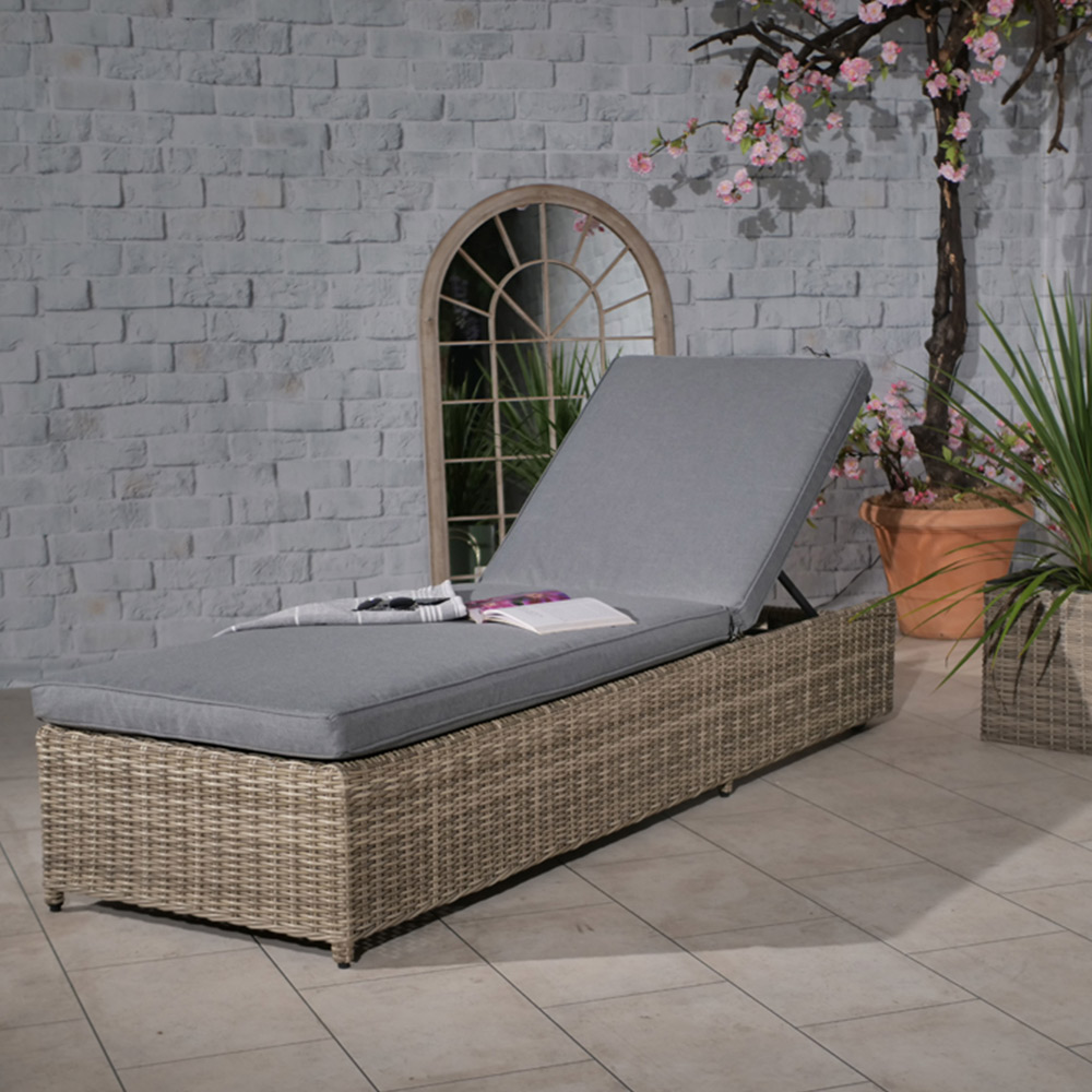 Royalcraft Wentworth Rattan Multi Position Sunlounger Image 8