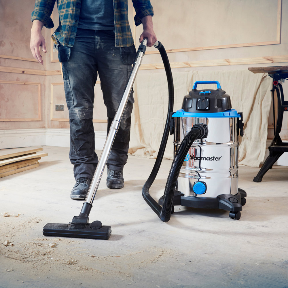 Vacmaster 30L Wet and Dry Vacuum Cleaner Image 3