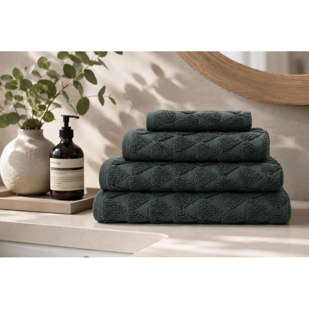 Bellissimo Home Cotton Laurel Green Teardrop Jacquard Heavyweight Bath Sheet Image 2