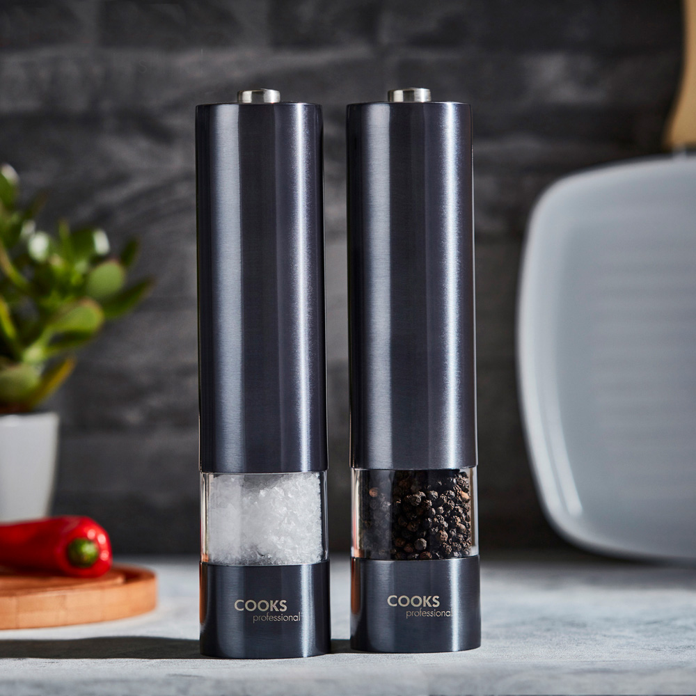 Cooks Professionals G2143 Graphite Salt and Pepper Mill Set Image 2