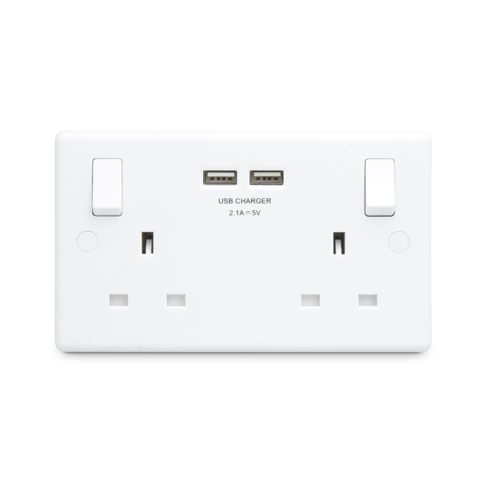 BG 2.1 Amp White Double USB Socket Image 2