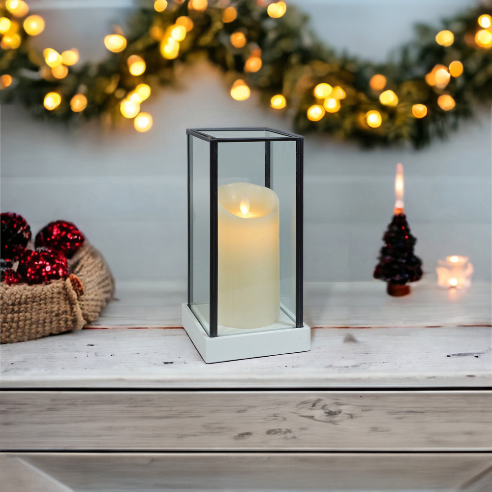 Xmas Haus Hurricane Glass Candle Holder with LED Candle 24.2 x 11cm Image 3