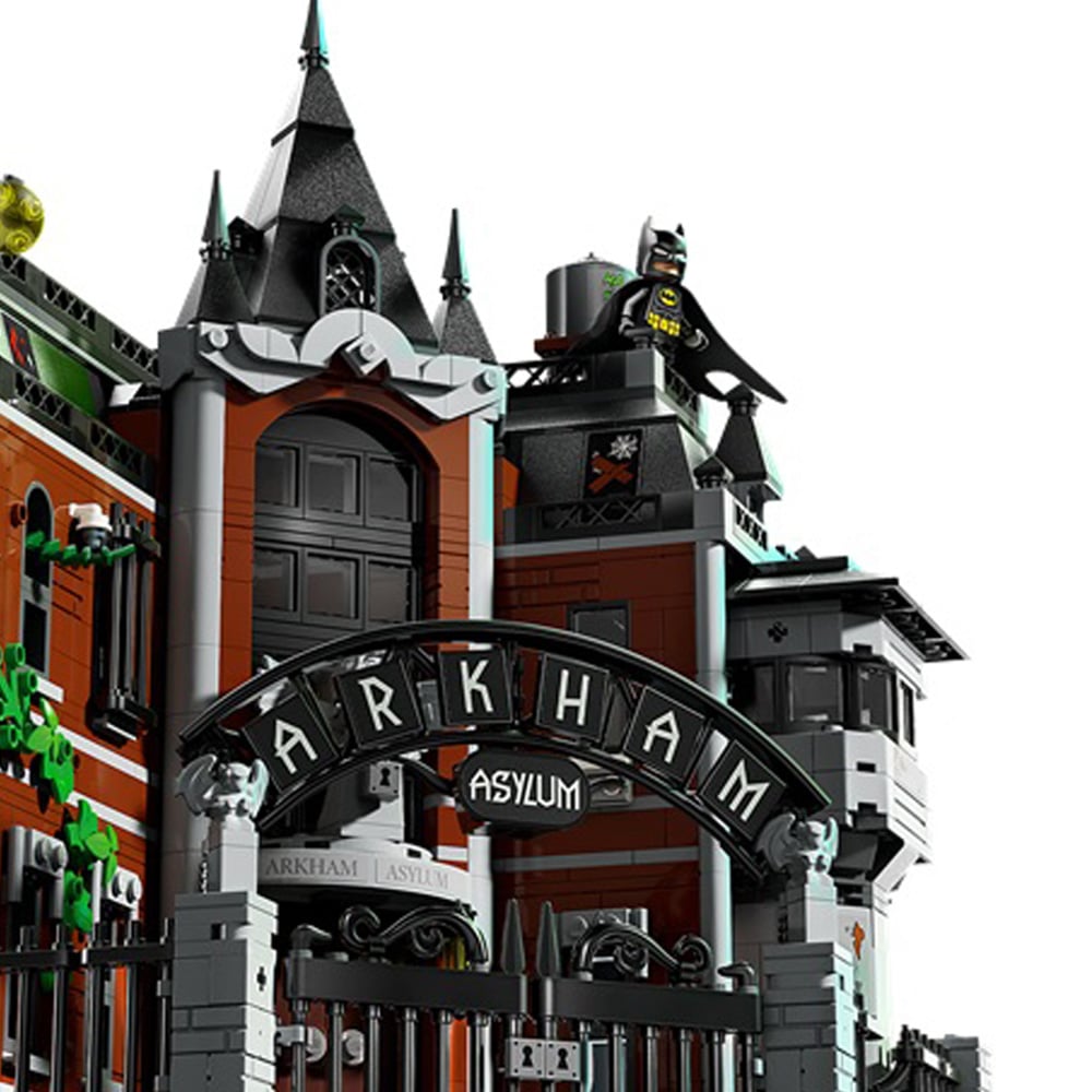 LEGO Super Heroes 76300 Arkham Asylum Image 3