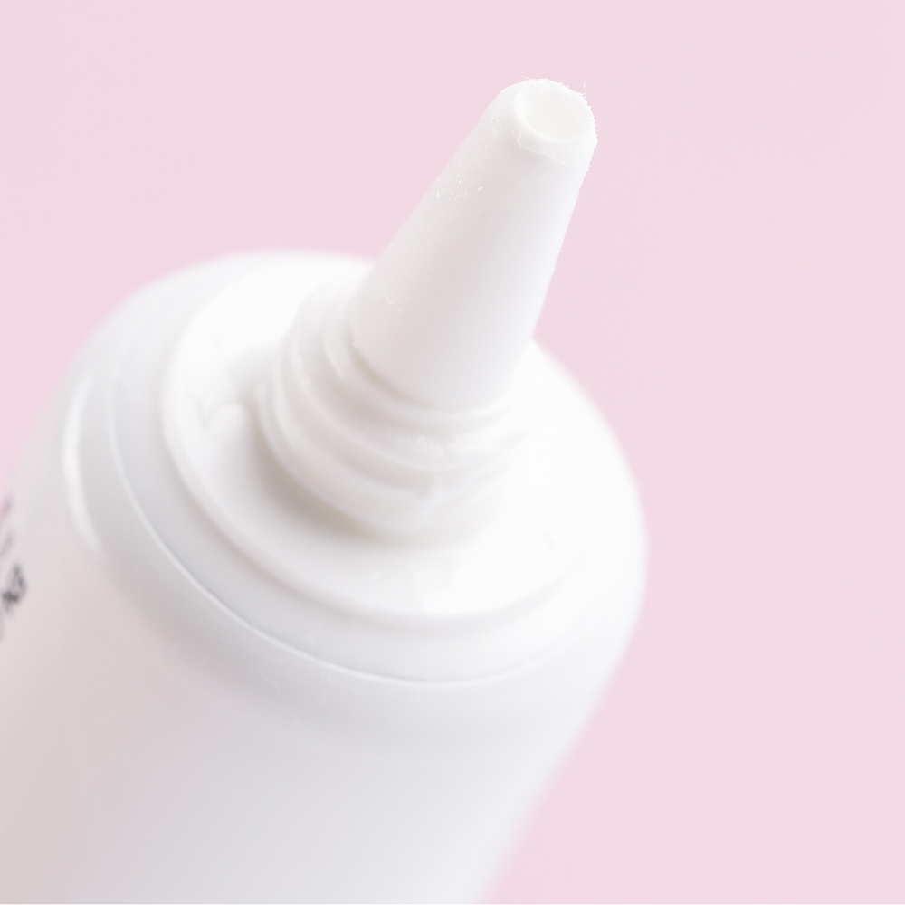 Invogue Eyelash Glue Image 8