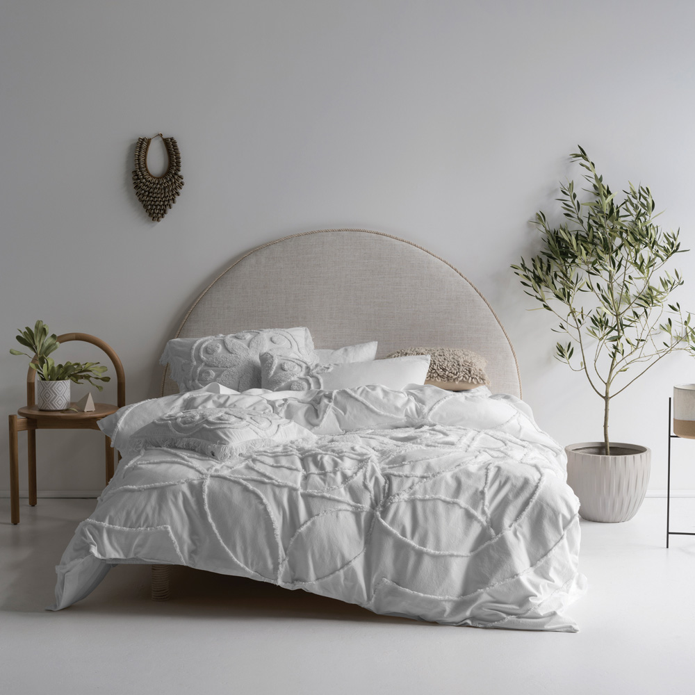 Linen House Manisha King Size Tufted Duvet Cover Set Image 5