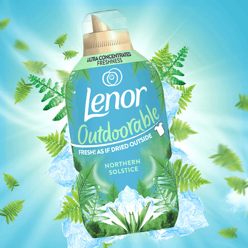 Lenor Outdoorable Northern Lights Fabric Conditioner 55 washes 770ml Image 7