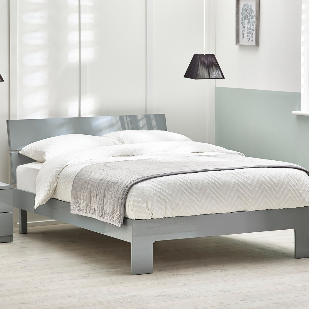 Julian Bowen Manhattan King Size Grey Lacquer Bed Frame Image 1