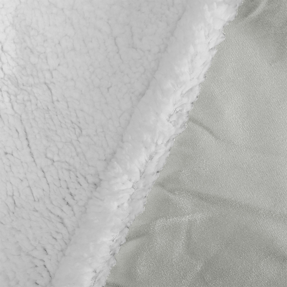 Velosso Silver Evali Plush Throw 127 x 152cm Image 3