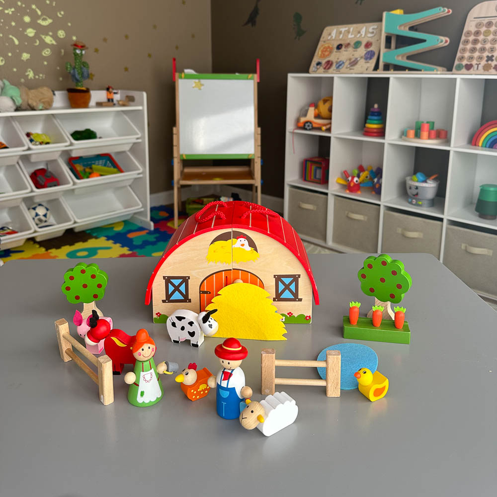 Bigjigs Rail 16-Piece Wooden Mini Farm Playset Image 2