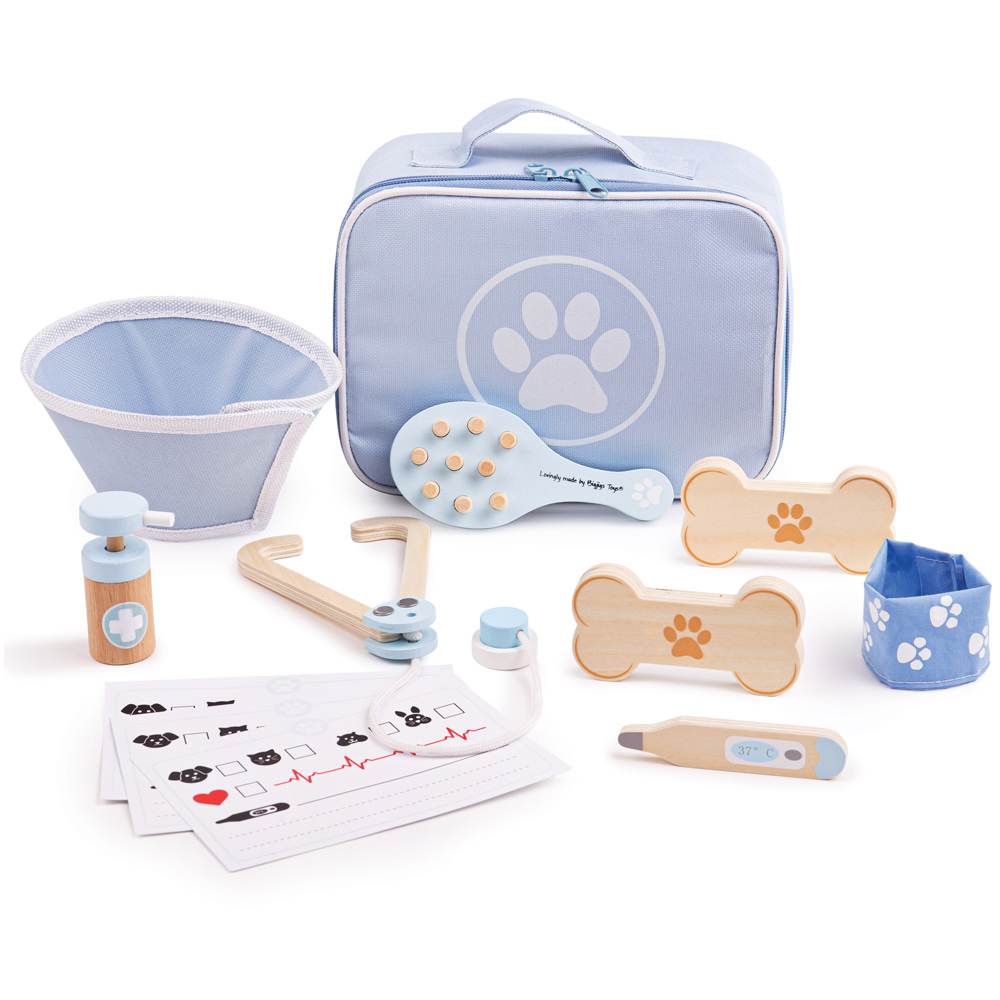 Bigjigs Toys Kids Wooden Veterinary Set Image 3
