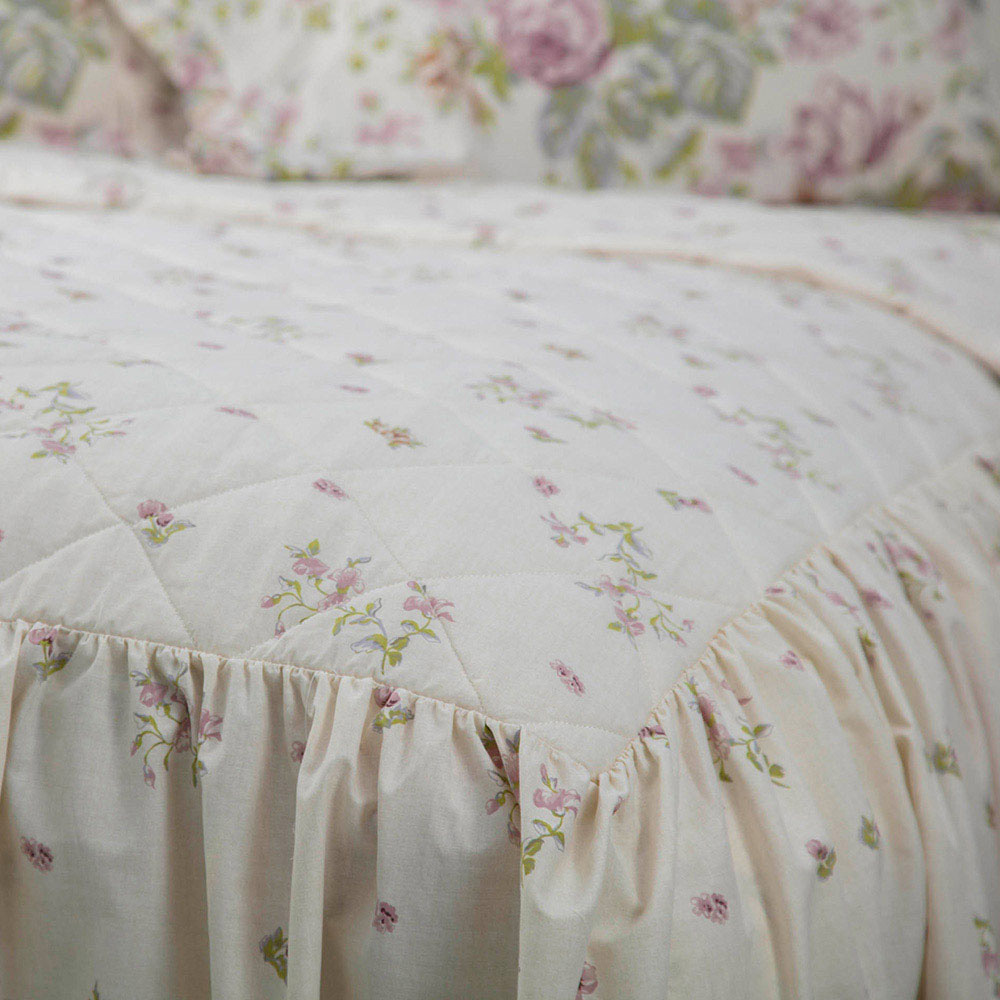 Serene Country Dream Double Rose Boutique Bedspread Image 3