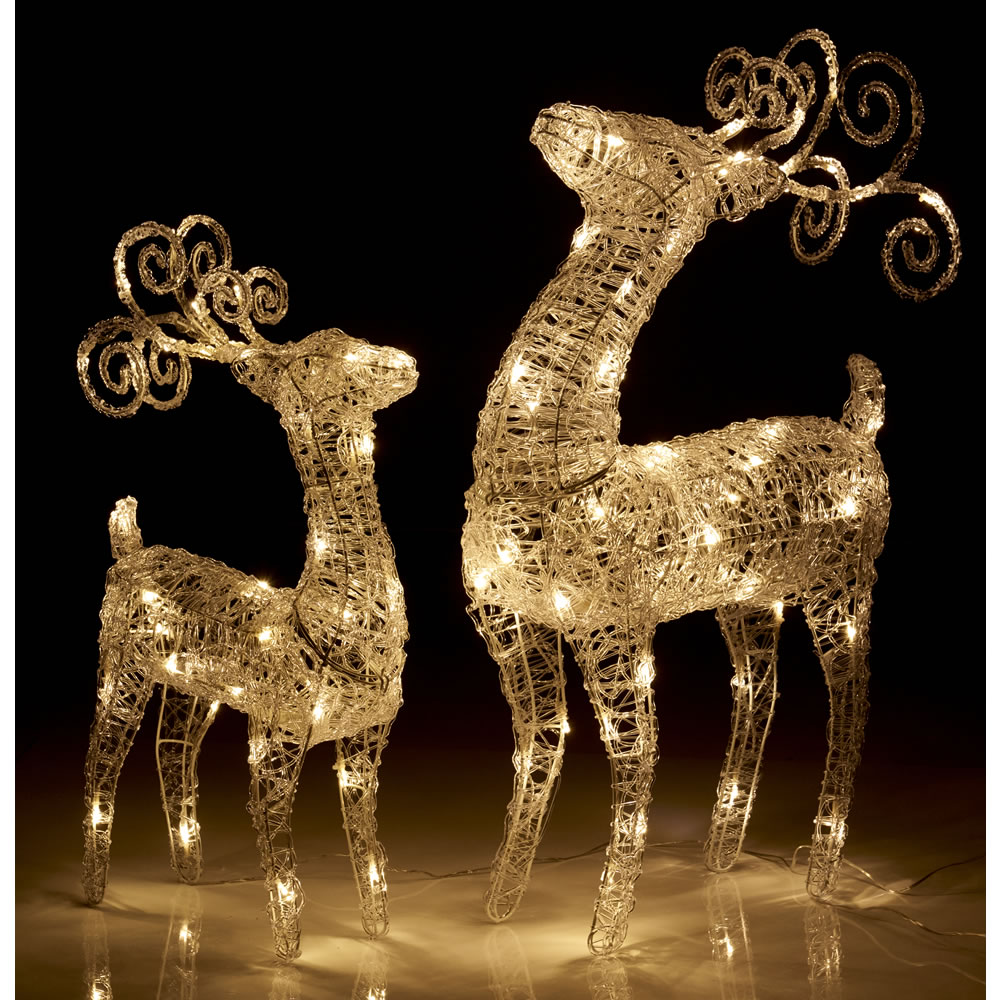Wilko Large Christmas Light Up Reindeer Image 3