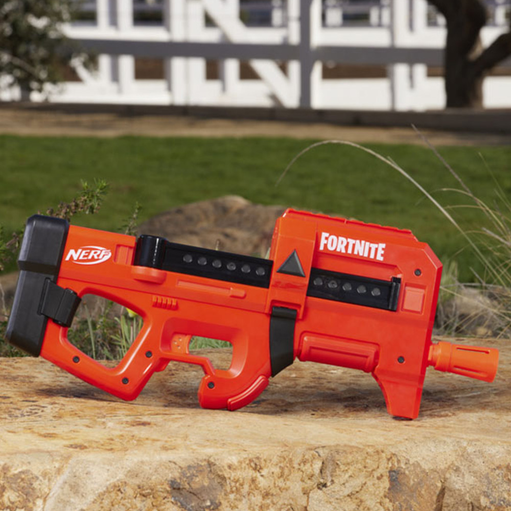 Nerf Fortnite Compact SMG Dart Blaster with 8 Darts Image 2