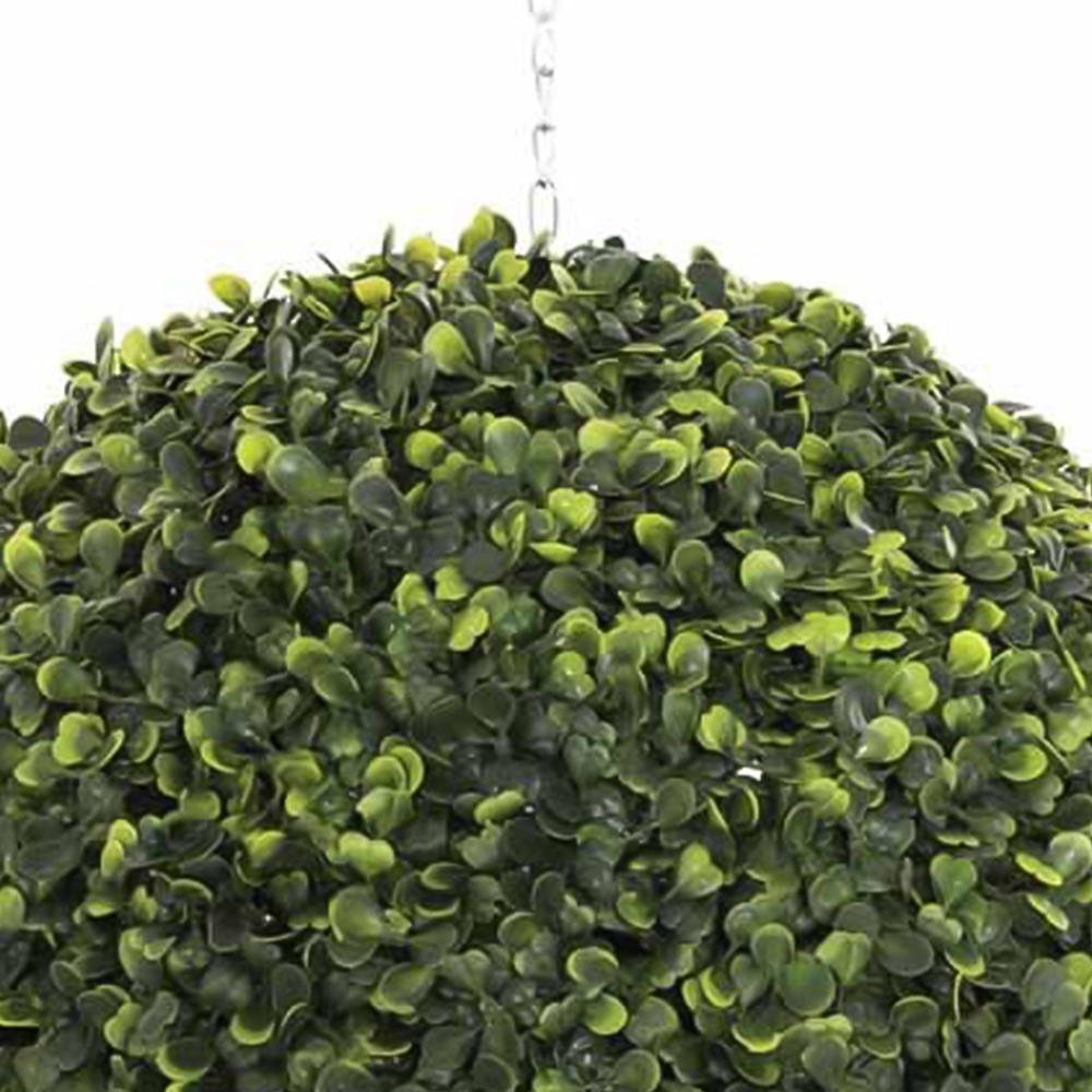 Boxwood Small Topiary Ball Wilko