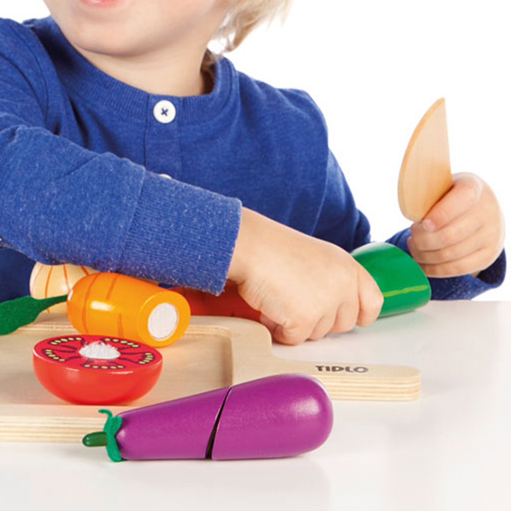 Tidlo Kids Wooden Cutting Vegetables Set Image 3