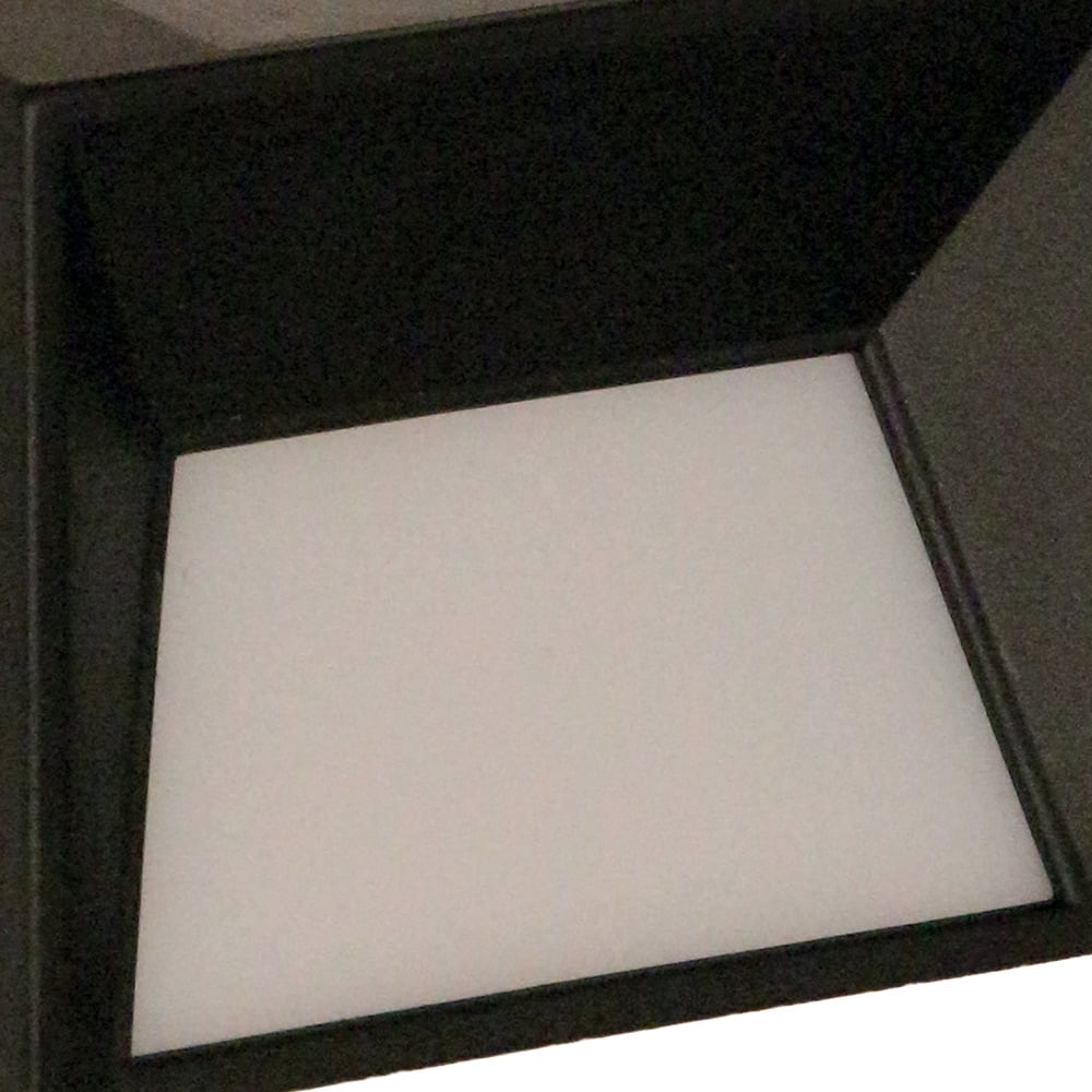 Luxform Skye LED Intelligent Solar Wall Light Image 4
