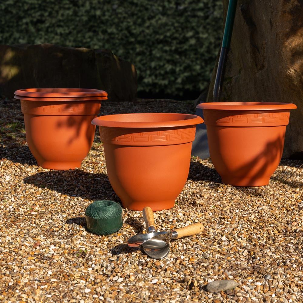 Wham Bell Pot Terracotta Recycled Plastic Round Planter 36cm 4 Pack Image 2