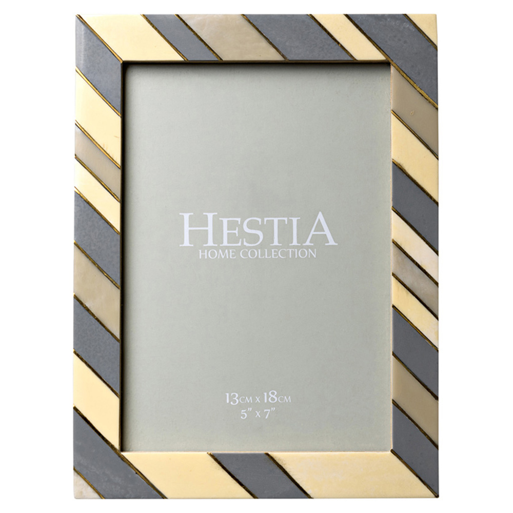 Hestia Marble Resin Photo Frame with Brass Inlay 5 x 7inch Image 1